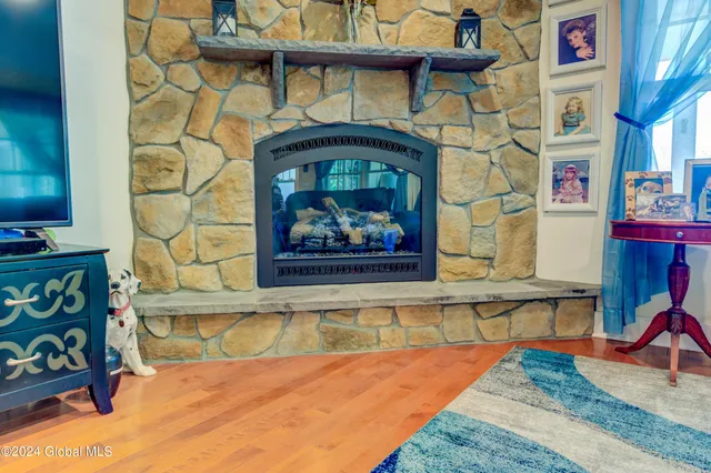 $588,000 | 376 Bemis Road, Gloversville, NY 12078