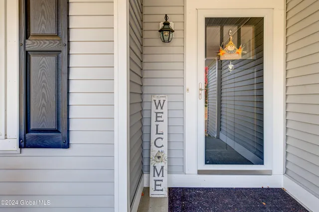 $588,000 | 376 Bemis Road, Gloversville, NY 12078