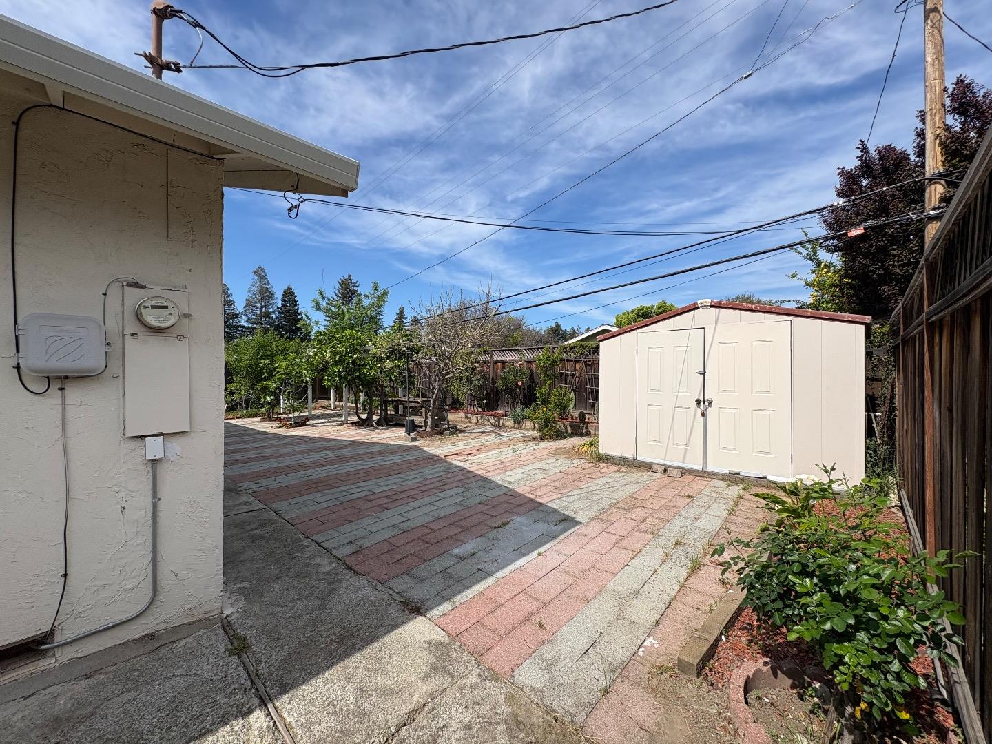 5187 Doyle Road San Jose, CA 95129 - Photo 28 of 39 a view of a backyard