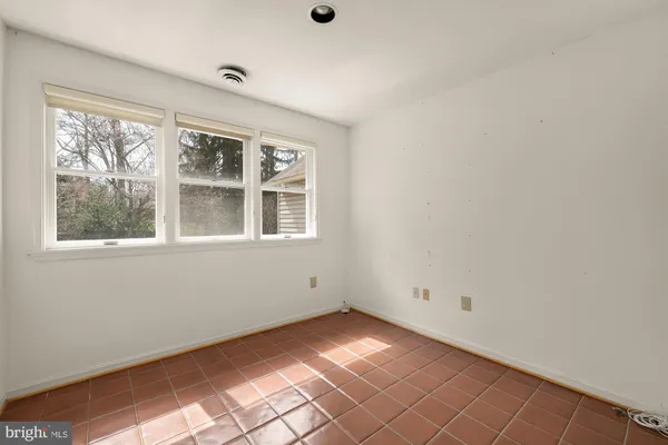 $1,095,000 | 6112 Madawaska Road, Bethesda, MD 20816