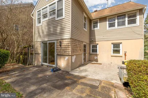 $1,095,000 | 6112 Madawaska Road, Bethesda, MD 20816