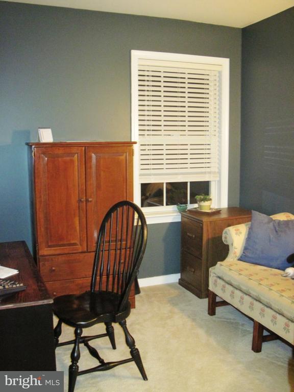 644 Chickadee Drive Lititz, PA 17543 - Photo 16 of 27
