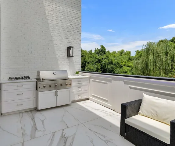 $2,999,990 | 9572 Hampton Reserve Drive, Brentwood, TN 37027