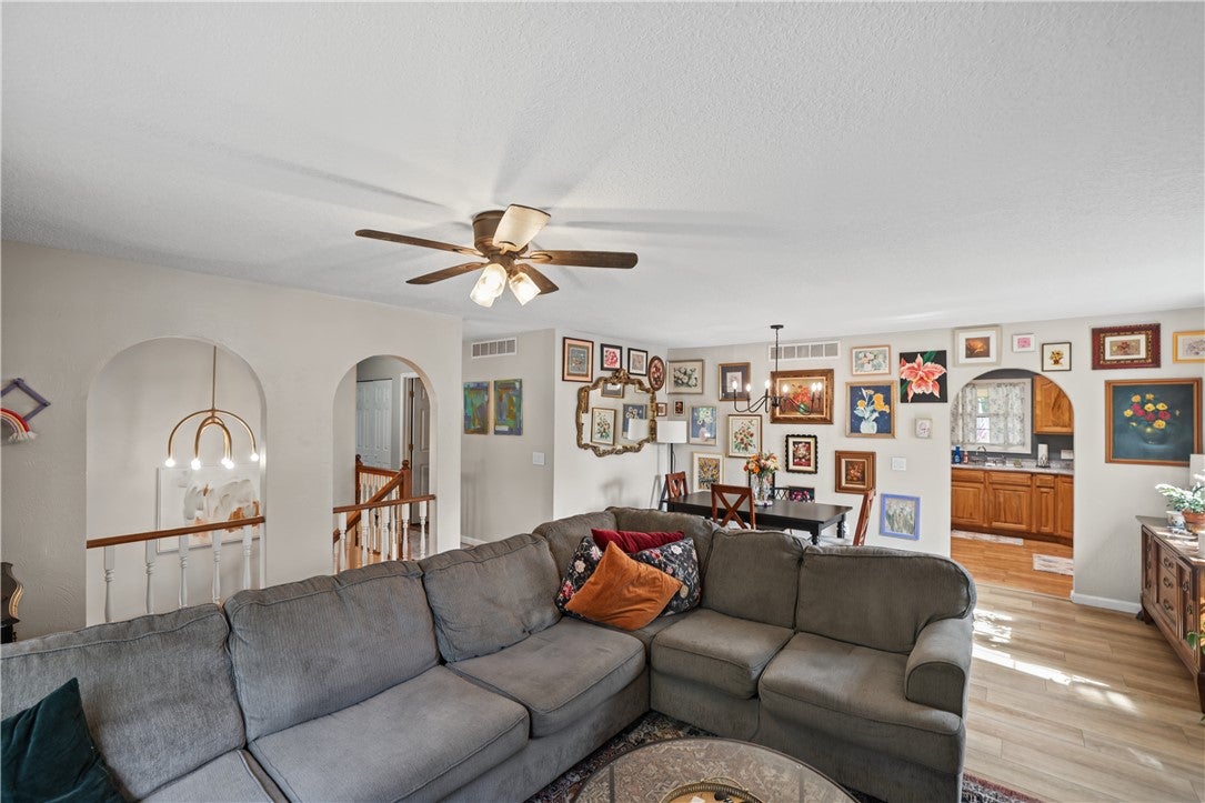 4486 Lawson Drive Decatur, IL 62526 - Photo 5 of 34 Gallery Image 5