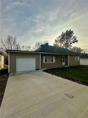 $150,000 | 724 West 3rd, Maryville, MO 64468
