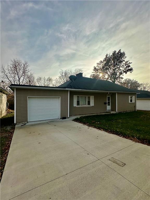 724 West 3rd Maryville, MO 64468 - Photo 2 of 6