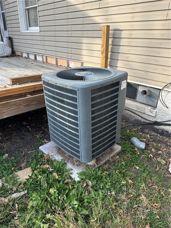 724 West 3rd Maryville, MO 64468 - Photo 4 of 6