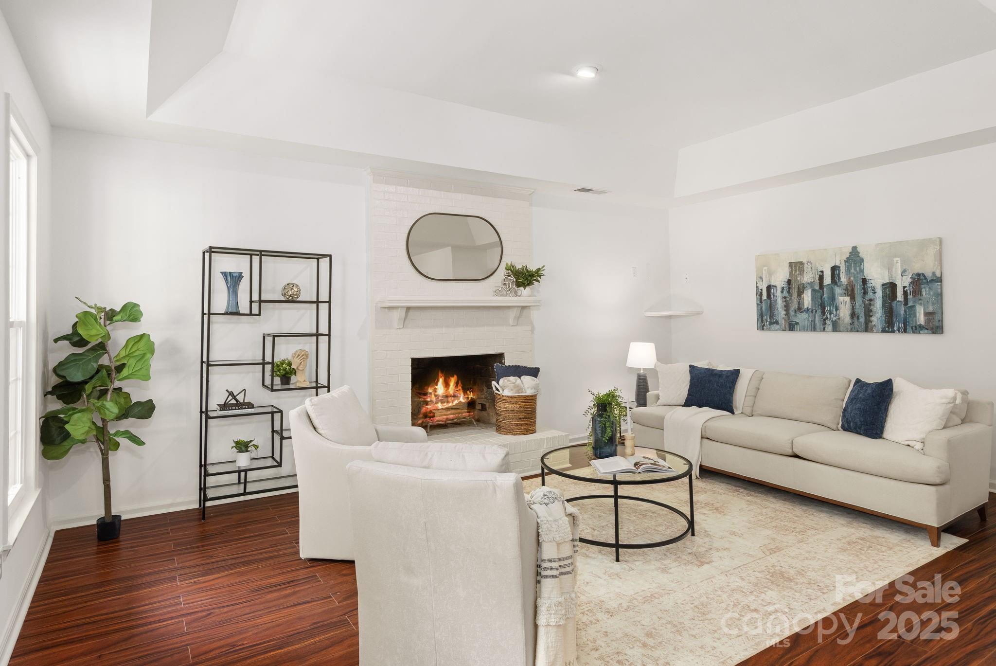 8806 Golf Ridge Drive Charlotte, NC 28277 - Photo 3 of 22 a living room with furniture and a fireplace