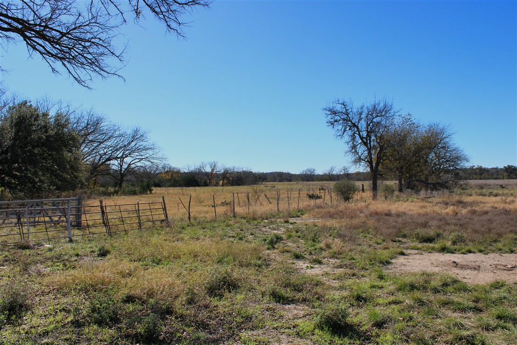 2874 County Road 4630 Kempner, TX 76539 - Photo 29 of 33 a view of lake with a yard