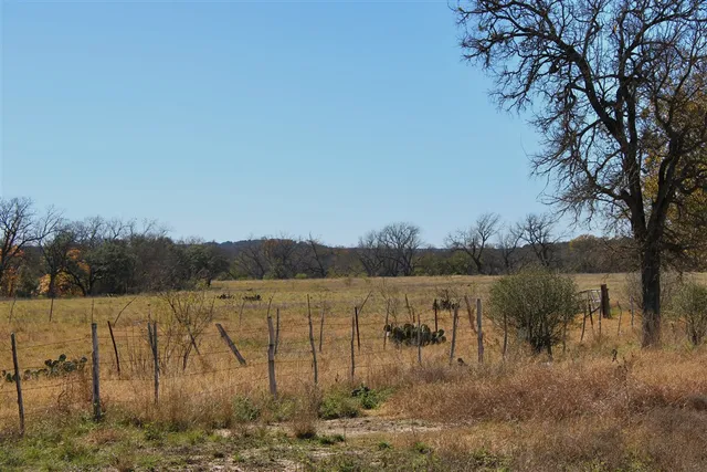 $975,000 | 2874 County Road 4630, Kempner, TX 76539