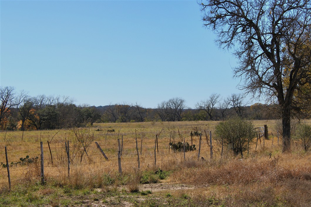 2874 County Road 4630 Kempner, TX 76539 - Photo 30 of 33 a view of lake with mountain