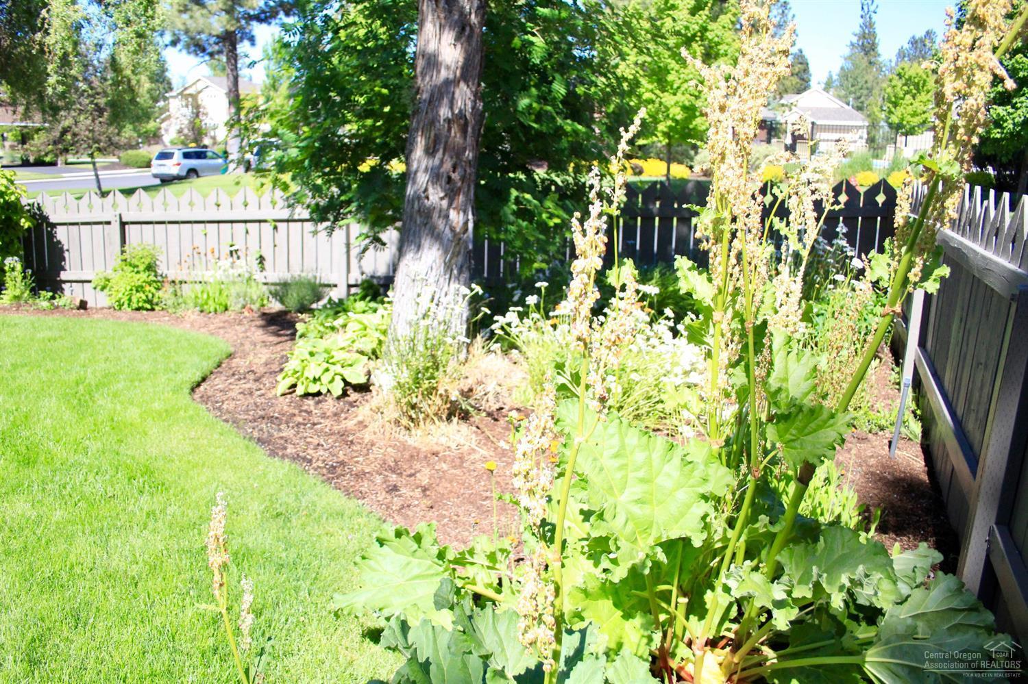 19459 Blue Lake Loop Bend, OR 97702 - Photo 8 of 19 a view of statue in the garden