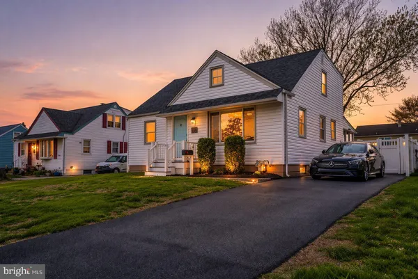 $434,998 | 138 Trimble Boulevard, Brookhaven, PA 19015