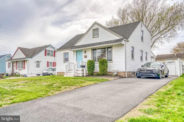 $434,998 | 138 Trimble Boulevard, Brookhaven, PA 19015