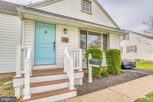 $434,998 | 138 Trimble Boulevard, Brookhaven, PA 19015