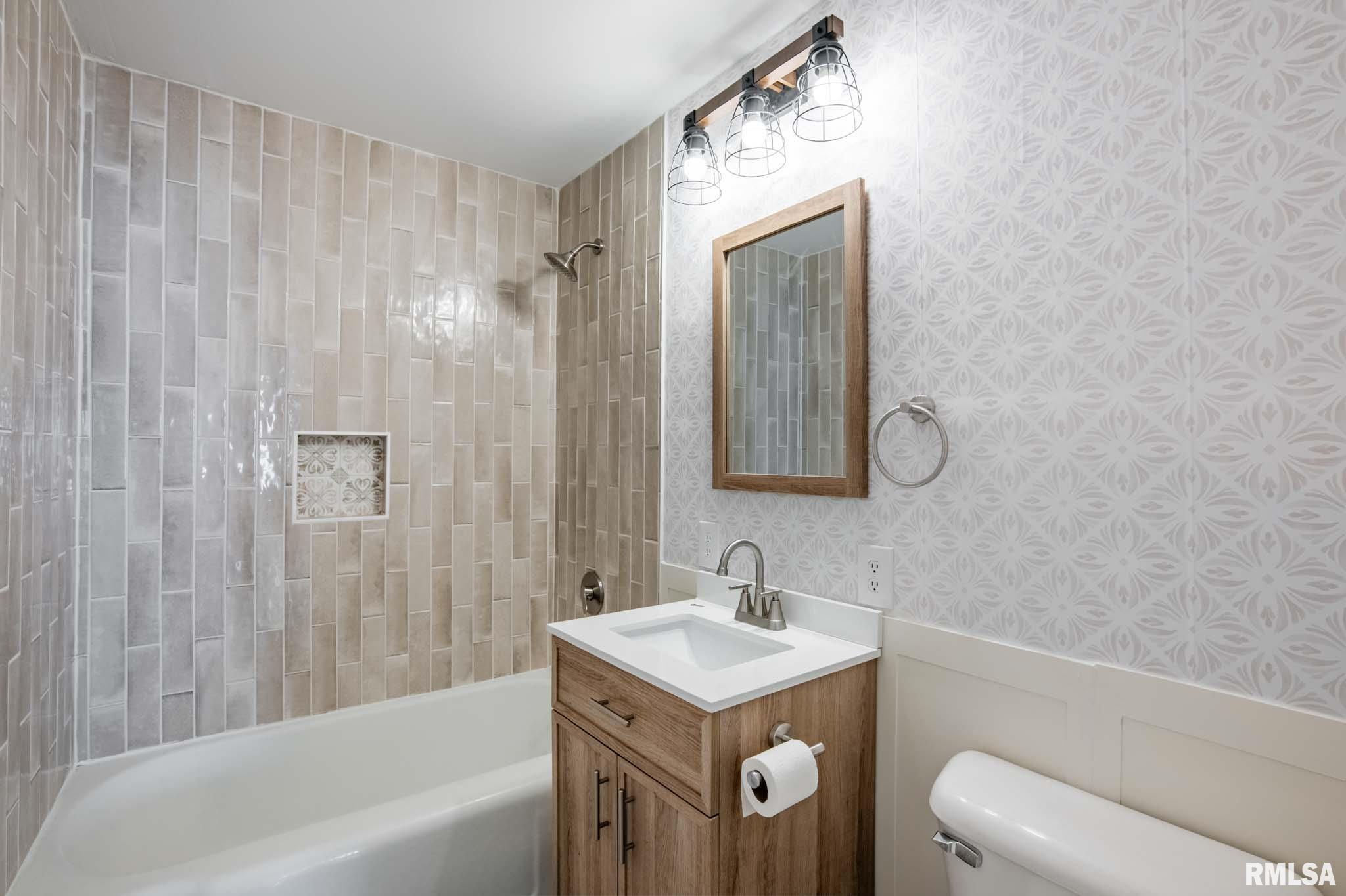 406 Charlotte Road Marion, IL 62959 - Photo 15 of 25