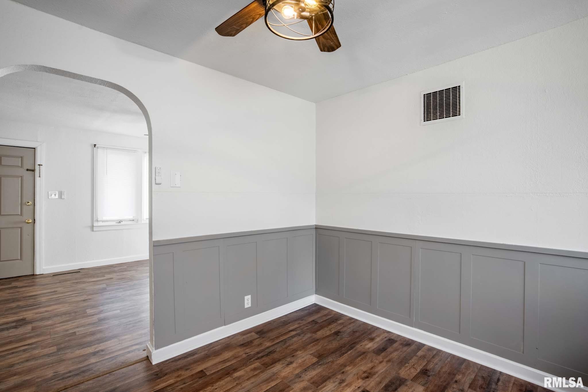 406 Charlotte Road Marion, IL 62959 - Photo 7 of 25
