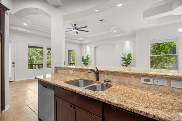 $2,200 | 6131 Lowrie, San Antonio, TX 78239