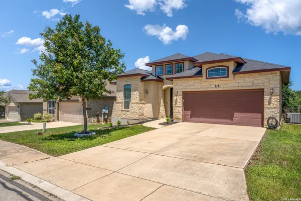 $2,200 | 6131 Lowrie, San Antonio, TX 78239