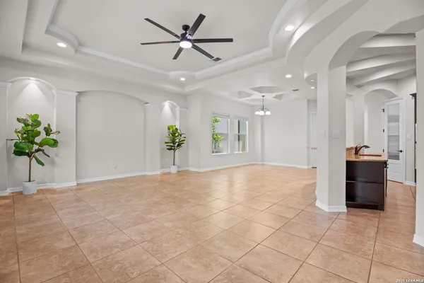$2,200 | 6131 Lowrie, San Antonio, TX 78239