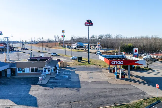 $650,000 | 2417 Highway 46, Dickson, TN 37055