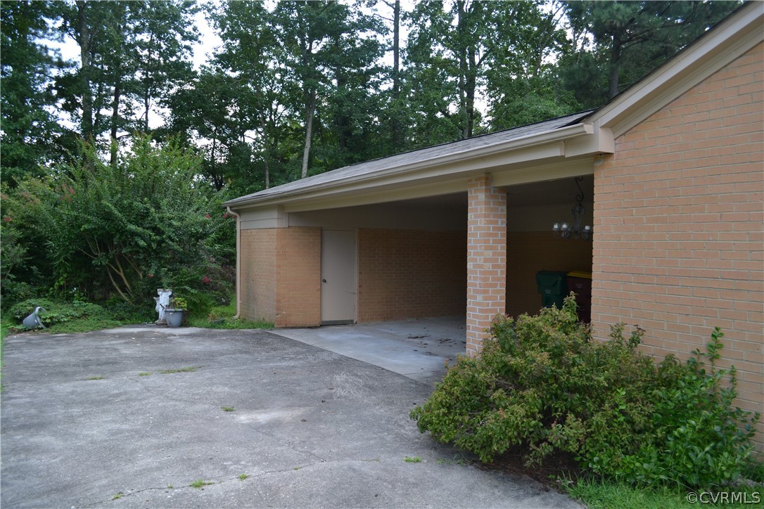 1624 Drury Road Petersburg, VA 23805 - Photo 4 of 42 Gallery Image 4