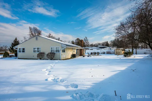 $569,900 | 34 Sturgis Road, Kendall Park, NJ 08824