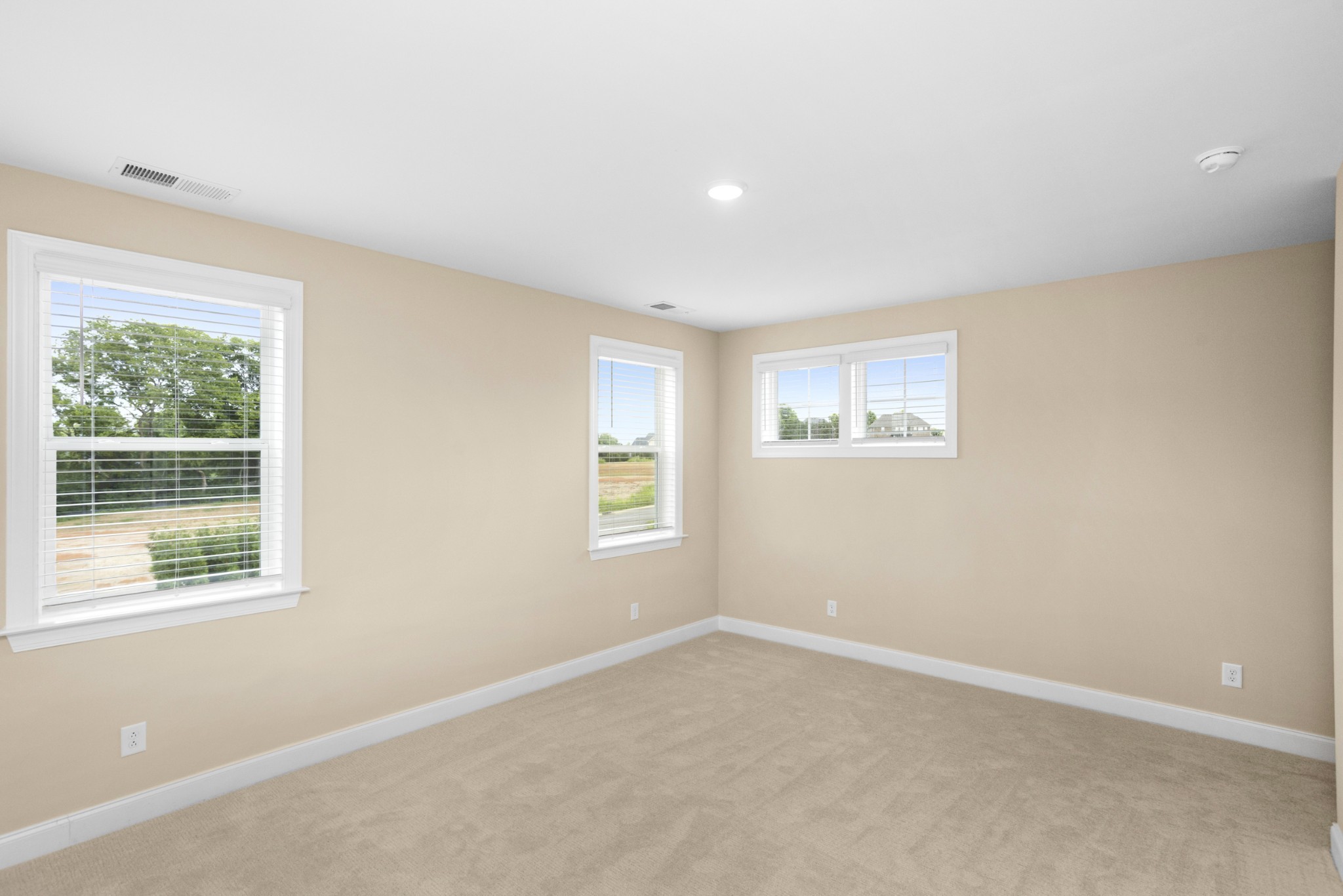 7004 Thunderhead Way Spring Hill, TN 37174 - Photo 41 of 52 an empty room with a window