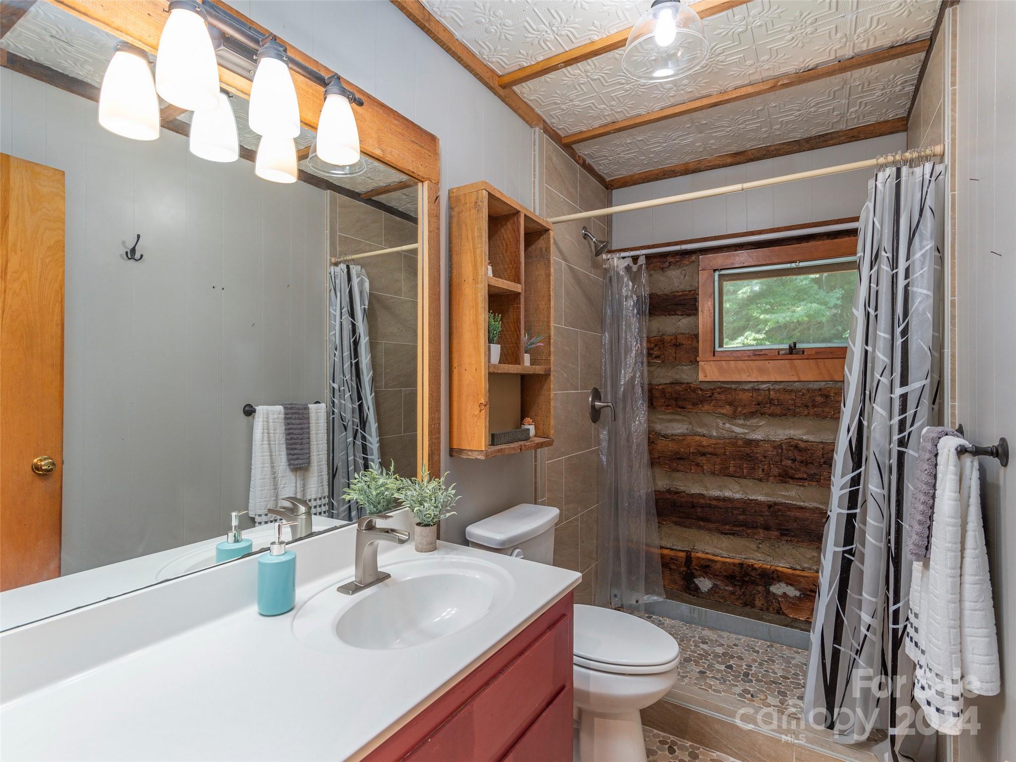 33 Ryan Ridge Road Maggie Valley, NC 28751 - Photo 11 of 19 Gallery Image 11