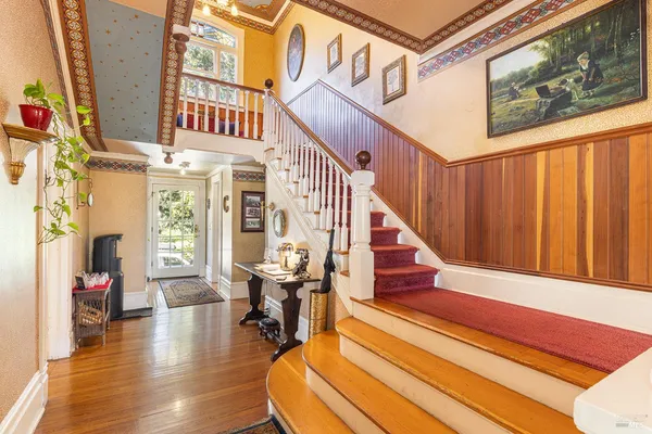 $7,900,000 | 25 West Grant Street, Healdsburg, CA 95448