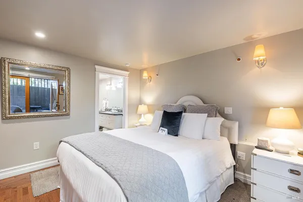 $7,900,000 | 25 West Grant Street, Healdsburg, CA 95448