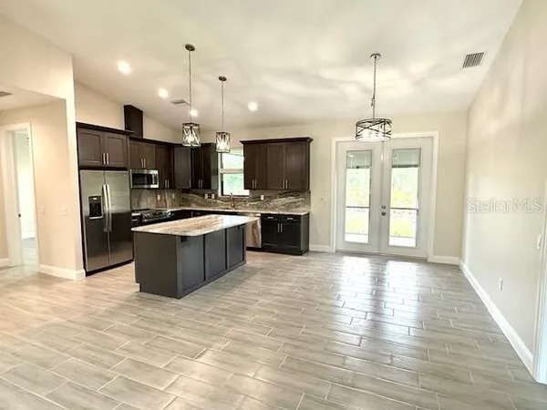 $2,400 | 37 Gimli Street, Port Charlotte, FL 33954