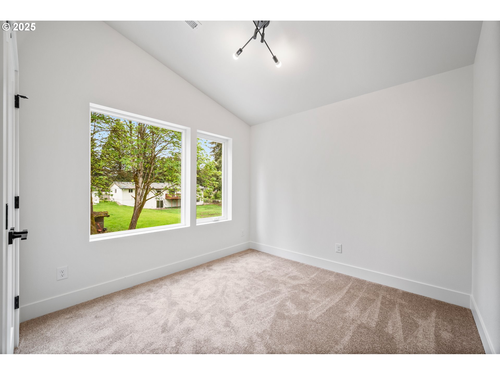 11101 Northeast 64th Court, Unit LOT #14 Vancouver, WA 98686 - Photo 19 of 31