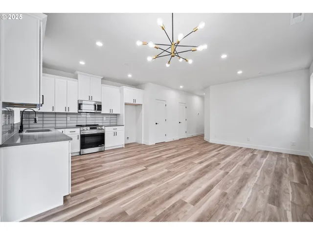 $449,000 | 11101 Northeast 64th Court, Unit LOT #14, Vancouver, WA 98686