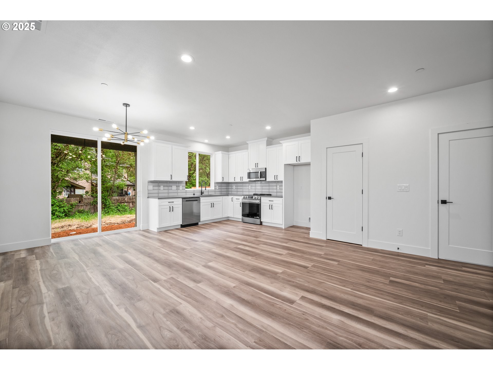 11101 Northeast 64th Court, Unit LOT #14 Vancouver, WA 98686 - Photo 10 of 31