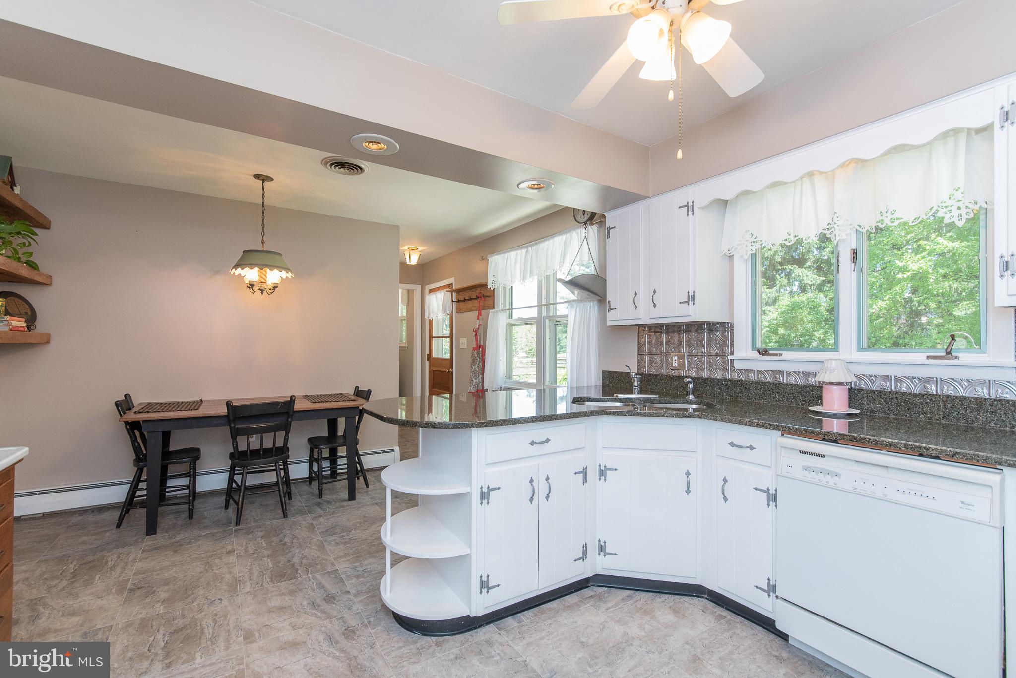 2704 Coon Club Road Westminster, MD 21157 - Photo 20 of 55 Kitchen
