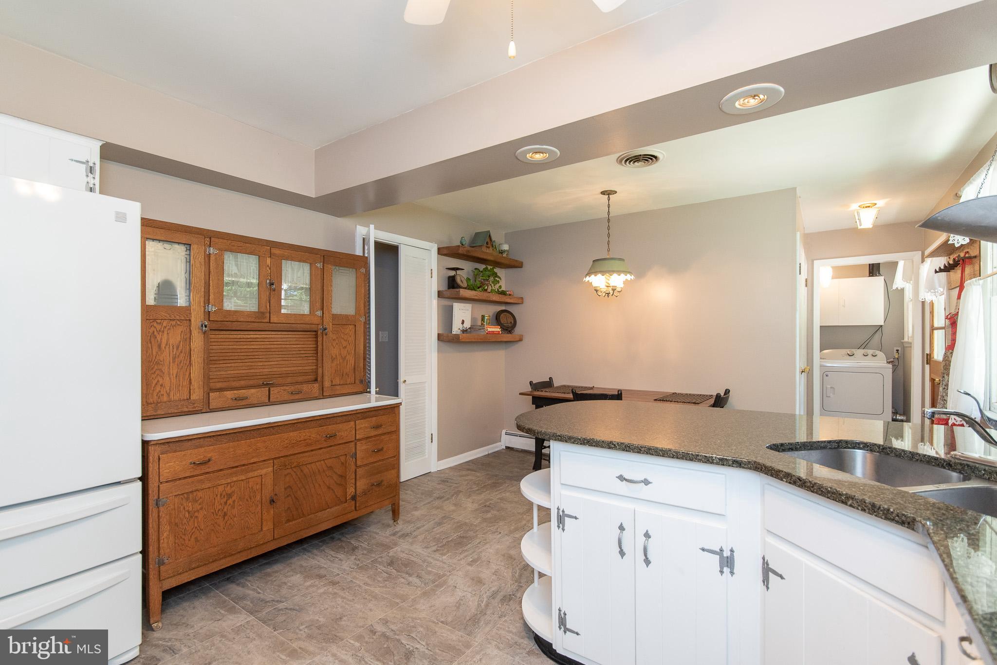 2704 Coon Club Road Westminster, MD 21157 - Photo 21 of 55 Kitchen