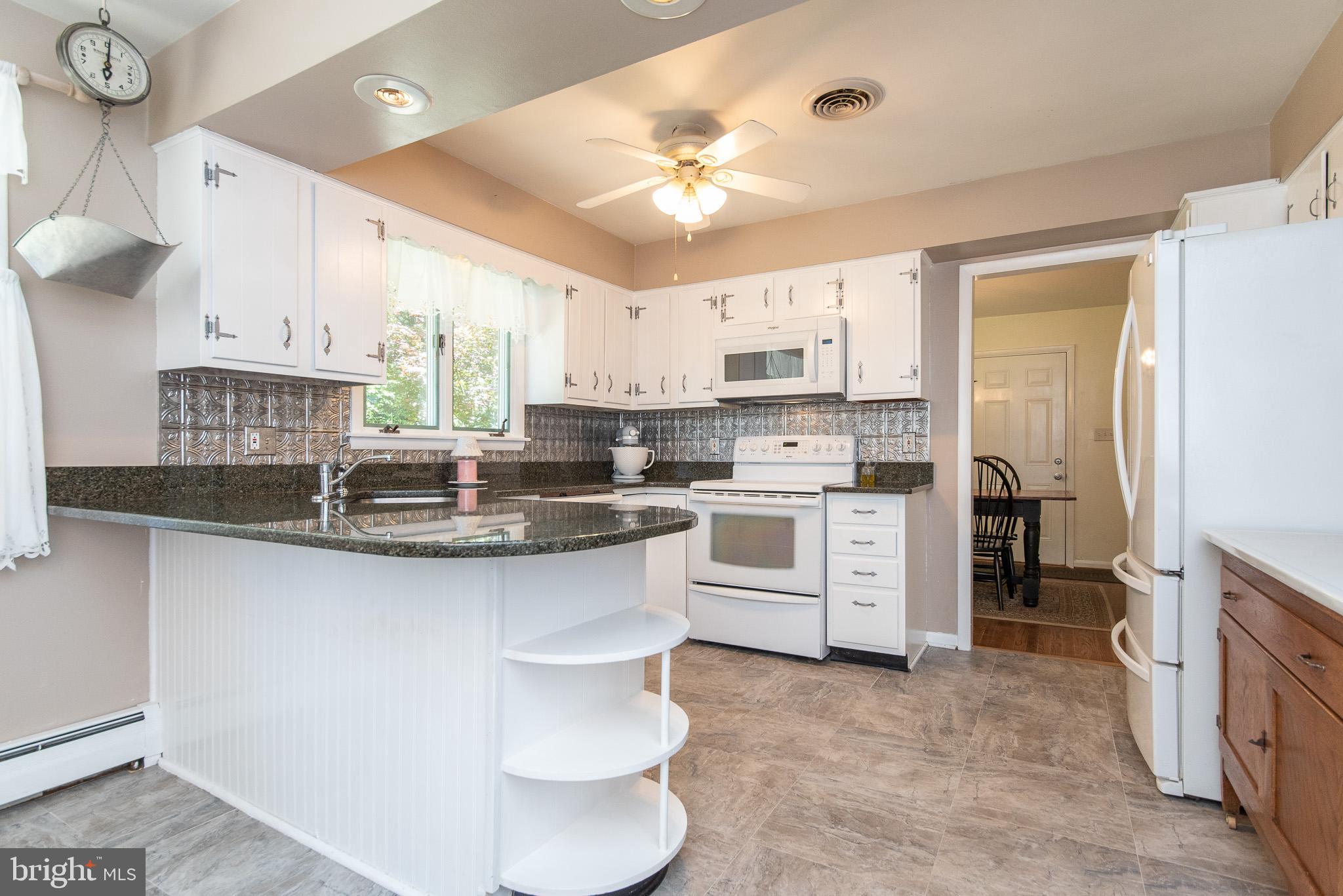 2704 Coon Club Road Westminster, MD 21157 - Photo 22 of 55 Kitchen