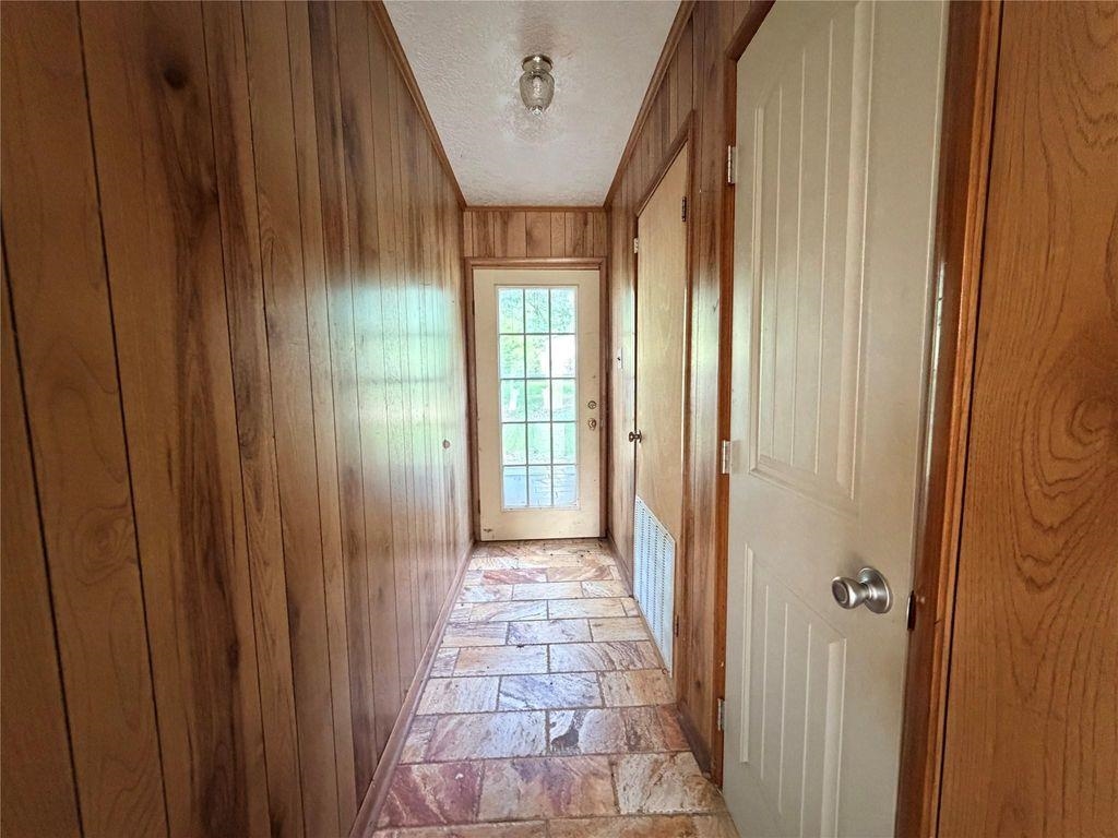 345 Private Road Hillister, TX 77624 - Photo 7 of 50