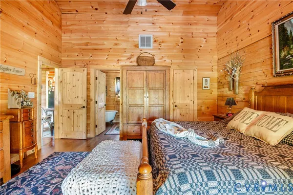 $595,000 | 379 Sparrowhawk Lane, Elberon, VA 23846