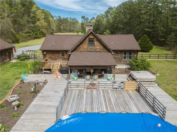 $595,000 | 379 Sparrowhawk Lane, Elberon, VA 23846