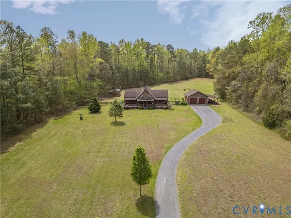 $595,000 | 379 Sparrowhawk Lane, Elberon, VA 23846