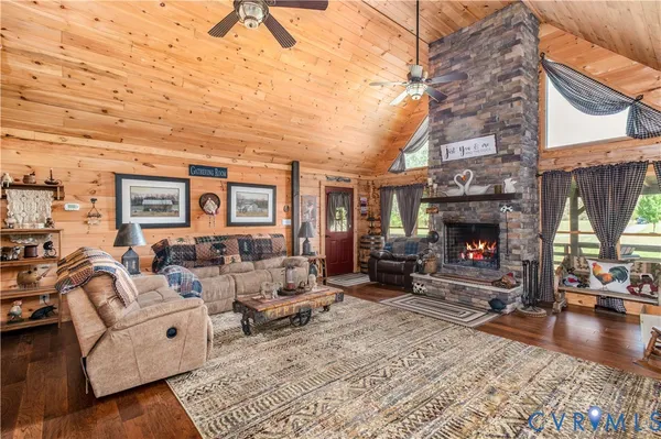 $595,000 | 379 Sparrowhawk Lane, Elberon, VA 23846