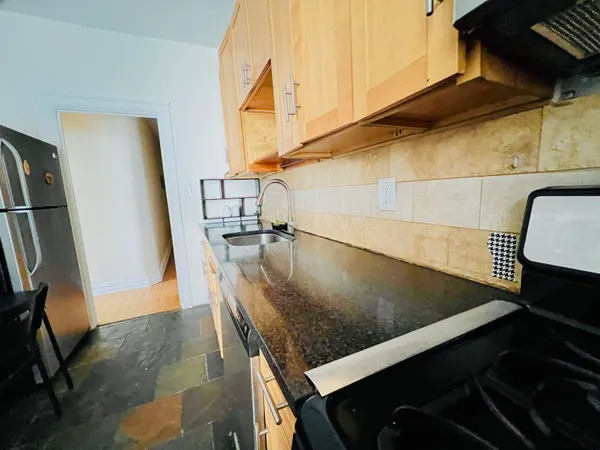 $242,000 | 118 Corbin Avenue, Unit 302, Jersey City, NJ 07306
