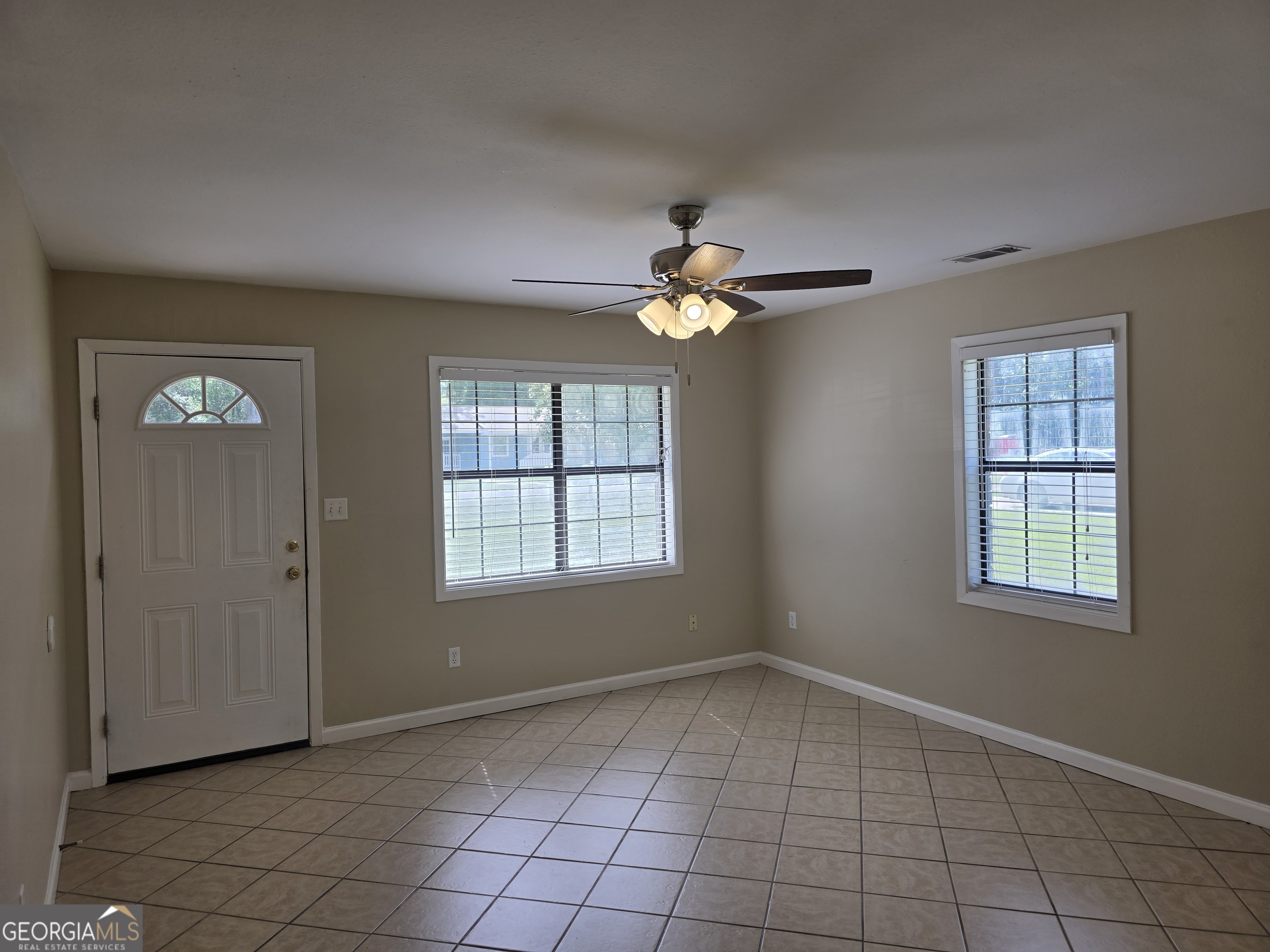 407 Savannah Avenue Rincon, GA 31326 - Photo 3 of 17