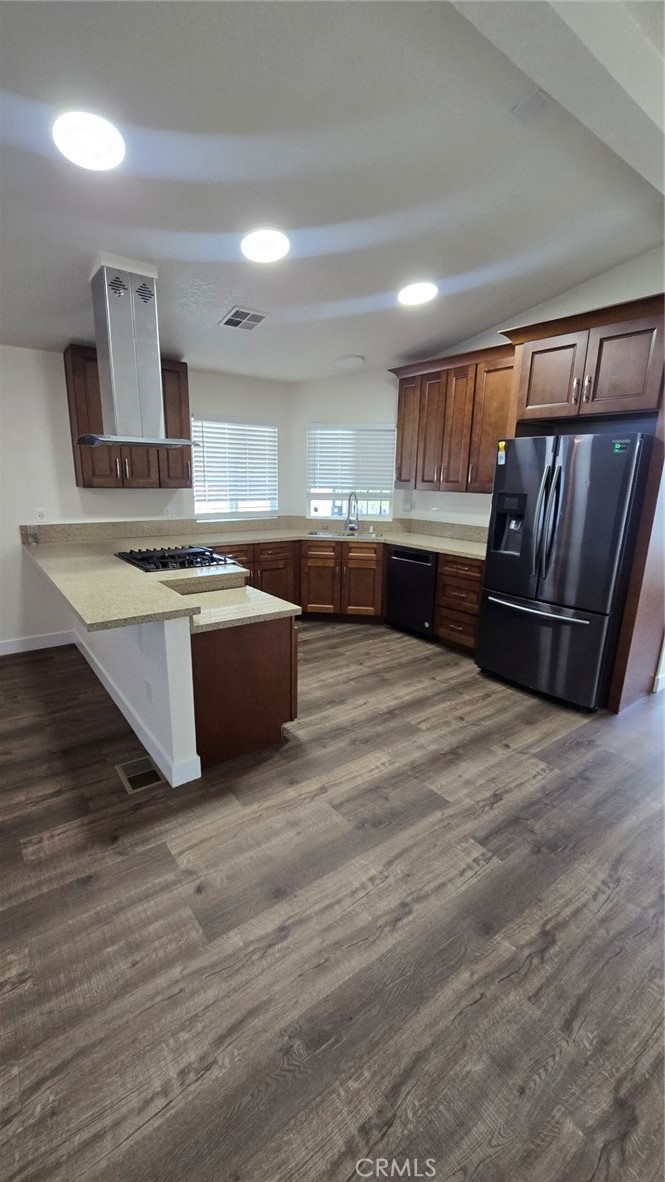 10301 Wagon Road West Corona, CA 92883 - Photo 7 of 33