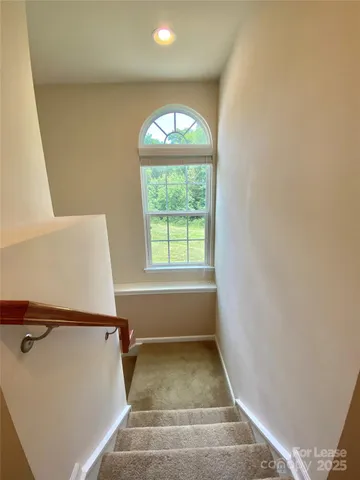 $1,925 | 2601 Silverthorn Drive, Charlotte, NC 28273