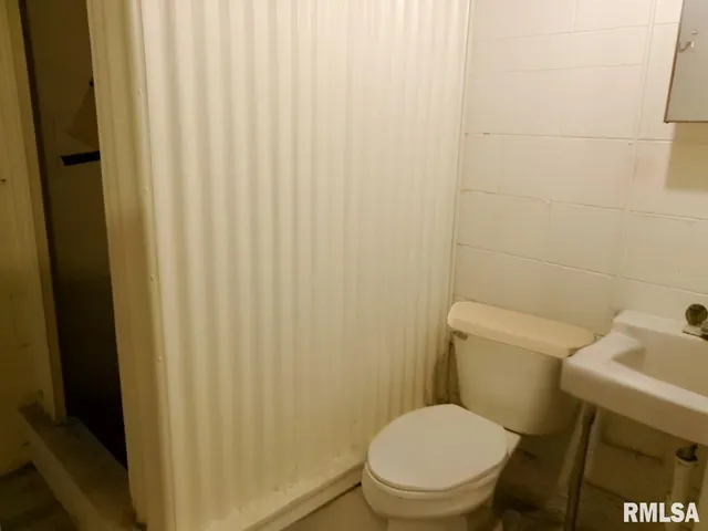 $79,900 | 1300 Jefferson Street, Pekin, IL 61554