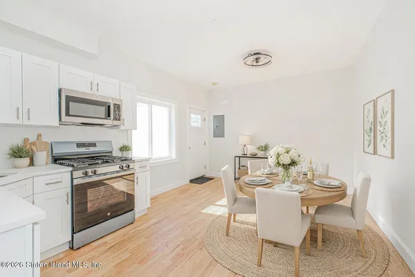 $1,499,999 | 437 Brighton Street | Tottenville