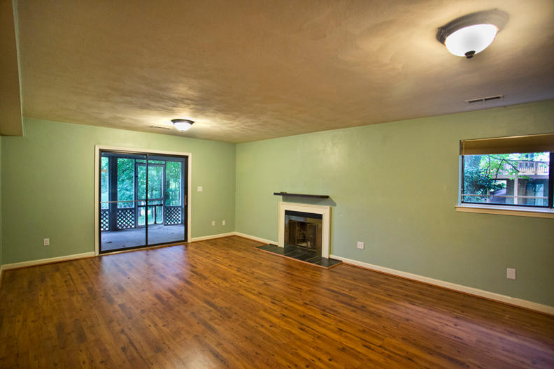 2403 South Clearing Road Salem, VA 24153 - Photo 23 of 43 SouthClearing023